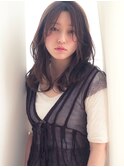 くびレイヤーグレージュデザインカラーシルキーベージュセミディ