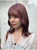 ピンクベージュ