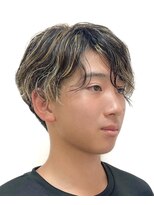 黄ぐまくん美容室 メンズ ツーブロック メッシュ