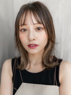 イオ 本厚木(io) くびれレイヤー似合わせカットイメチェン前髪インナーカラー