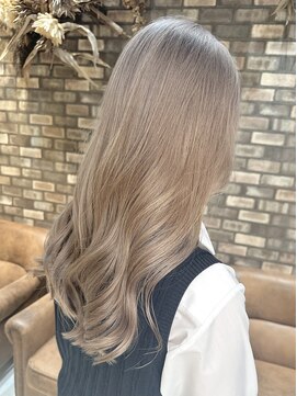 トリコ(torico) ミルクティーベージュ(ブリーチ2回ベース)