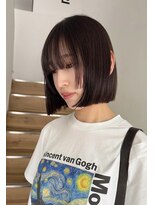 ヨーク(YOKE)&nbsp;切りっぱなしボブミニボブグレージュパツっとぱっつん前髪黒髪