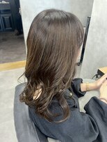 クラン 岡本(Chlan)&nbsp;オリーブブラウン× 柔らかい抜け感ウェーブ