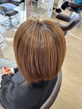 レッド(ReD) 白髪ぼかし/縮毛矯正/髪質改善/白髪染め/白髪/カラー/金沢