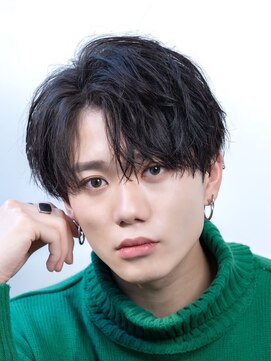 ネイビー(NAVY) センターパート×ニュアンスウェーブ