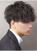 シャドウパーマ/波巻きパーマ/メンズ/センターパート/眉毛
