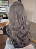 春カラーは透明感ラベンダーグレージュ/ブリーチロング