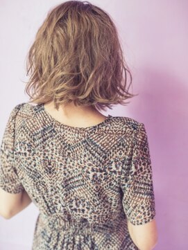 チェス(CHESS) アッシュベージュミディアム