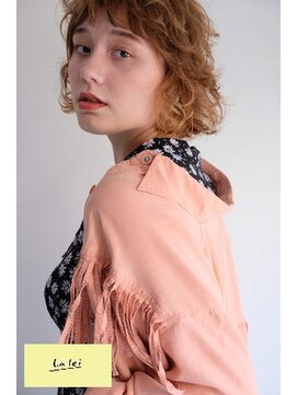 ラレイ(Lalei) 【表参道/青山】イエローベージュ×くせ毛風ショート【ささき】