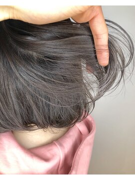 ダルシット(dulcet★★★) 【★★★】暗めでも透明感!スモーキートパーズ