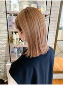 《シルキーベージュ》
