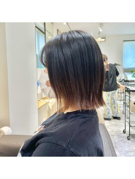 ルディー バイ ヘアーポケット(rudii by HAIR POCKET) グラデーション×切りっぱなしボブ
