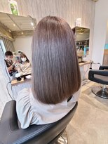 ヘアサロン フラット(hair salon flat) 柔らか髪質改善ハリウッドTR透明感カラー大人可愛いツヤ髪