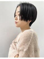 ミィ 表参道(mee.)&nbsp;【mee.】　パッツンショート