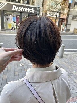 アンビエンテ(ambiente) 簡単スタイリング　上品ショート【坂根】