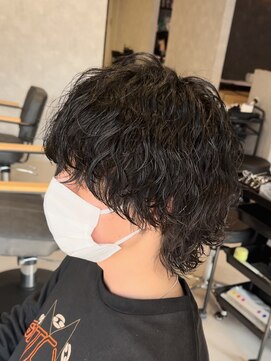 アビー(ABEY) 波巻きスパイラルウルフメンズパーマ