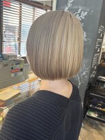ヌーバイアンドライフ(NU. by and life) 20代/30代/40代/ミルクティーブロンド/ブリーチ