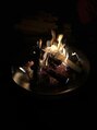 エリカ 美容室 火を眺めながら肉を喰らい酒気帯びる時間は至福ですね。