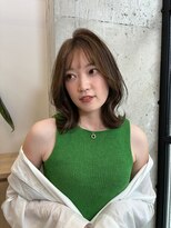 アイク(AiCK)&nbsp;MEDIUM BOB + オリーブベージュ