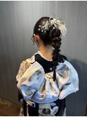 ニュアンスカラー　ツヤ髪　センターパート