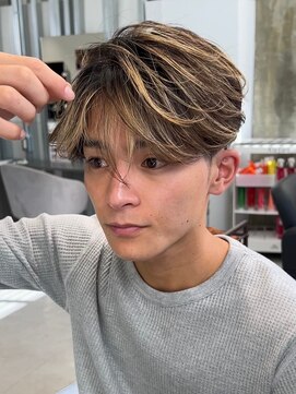 キング 枚方店(K!ng) 縮毛矯正髪質改善ハイライトレイヤーカット枚方美容室エクステ