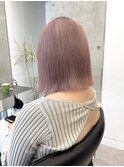 ハイトーン切りっぱなしショートボブミルクティーピンクベージュ