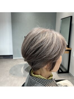 テトテ 長浦(TETOTE)の写真/オトナ女性に人気♪これまでの『白髪染め』ではなく、1人1人に合わせたアプローチで透明感のある美髪へ◎