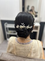 イーストバイエルゴ 川崎東口(EAST by ergo)&nbsp;シニヨンアレンジ