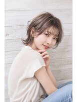 エフィール(afeel)&nbsp;ふんわり揺れる、抜け感ショート