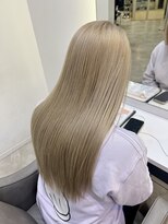デュールイースト(Duul East)&nbsp;ミルクティーベージュ×艶ロング