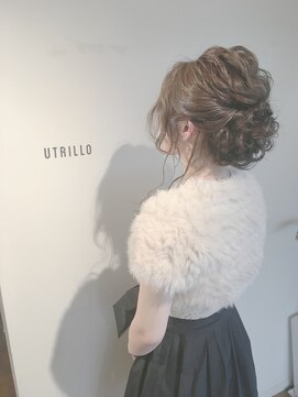 ユトリロ(UTRILLO) ふんわりヘアセット