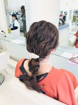 カイム ヘアー(Keim hair) ローポニーヘアアレンジ/ヘアセット/ダウンスタイル/巻きおろし