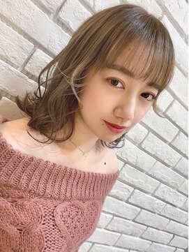 フルミー(fulme.) 【fulme.】外ハネパーマで大人かわいいミルクティーアッシュ