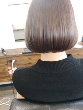 フラッグヘア 新宮店(Flag HAIR) ミニボブ☆イルミナカラー×ピンクグレージュ