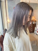 ロジェ(loje)&nbsp;[LOJE]グレージュカラー