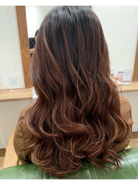 リアン(Lien) 外国人風ハイライトカラー