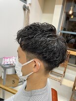 アール(hair salon R.) 『R.』の 2ブロショートパーマ