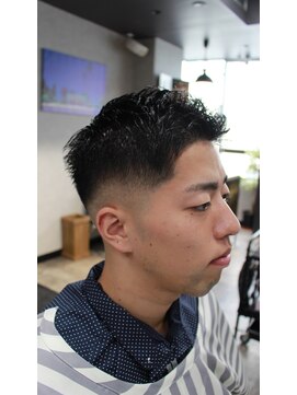 ニューオールド 三軒茶屋(NEW OLD) フェードアップバングスタイル