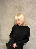 大人可愛い20代30代40代 ハイトーン ウルフボブ