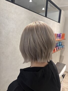 ドゥニカ(donica) ホワイトベージュ