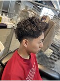 【メンズ】スパイキーショート・ピンパーマ