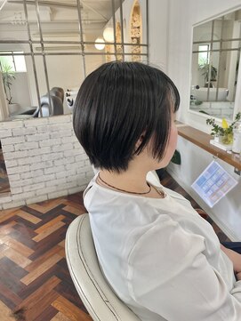 ヘアーアンドメイクアップモパ ショートヘア