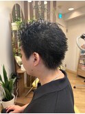 【スパイキーショートウルフ×ブルーブラック】
