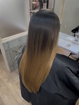 ジェニックバイノギオ(GENIC BY NOGIO) 読谷村沖縄 ブリーチ毛Mufasaストレート