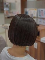 デフィ アオヤマ(defi AOYAMA) 艶めく百色カラー×大人ボブでパサつきを解消