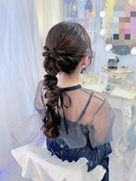 リムネ(RIMUNE)&nbsp;ポニーアレンジ／編みおろし／結婚式／二次会