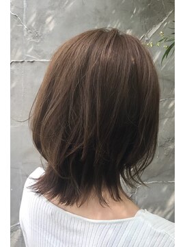 アーリー(early) 透け感レイヤーミディ