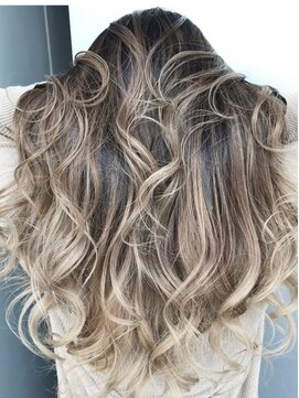 レディアル 大宮(REDEAL) 【REDEAL大宮】デザインカラーバレイヤージュ[ハイライト］