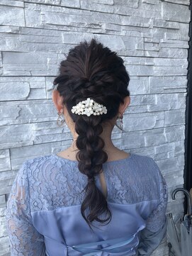 アールトゥーヘアー(art To Hair) 結婚式お呼ばれアレンジ