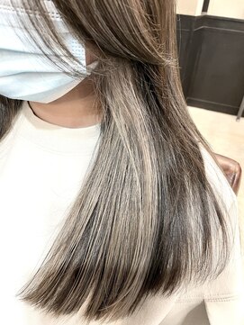 キャブ(cab) インナーホワイトベージュ